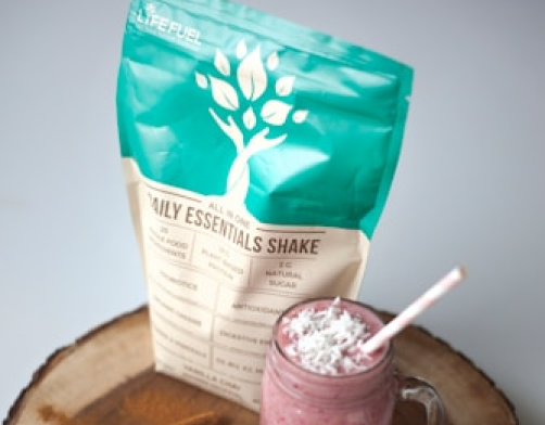 Smoothies + Juices