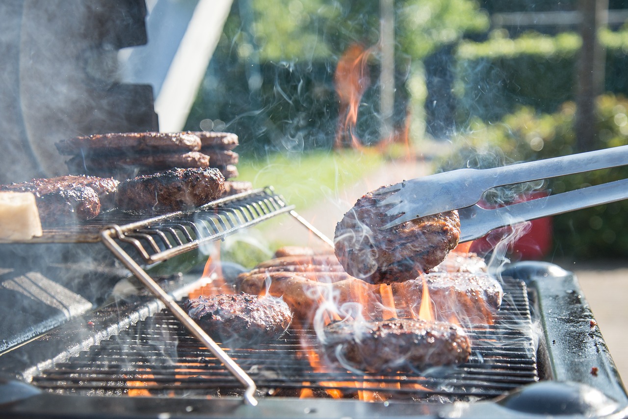 BBQs & Outdoor Feasts